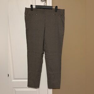 Rafaella Black and White Cropped Women’s Pants Ankle Slim Leg Size 14 NWT